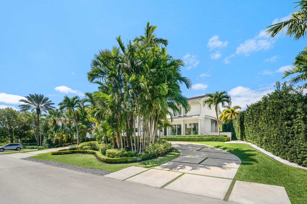 6832 Sunrise Court