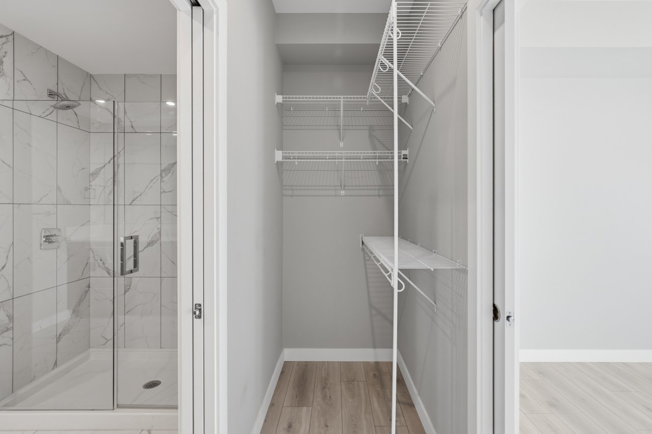 383 Smith Street NW Unit: 402