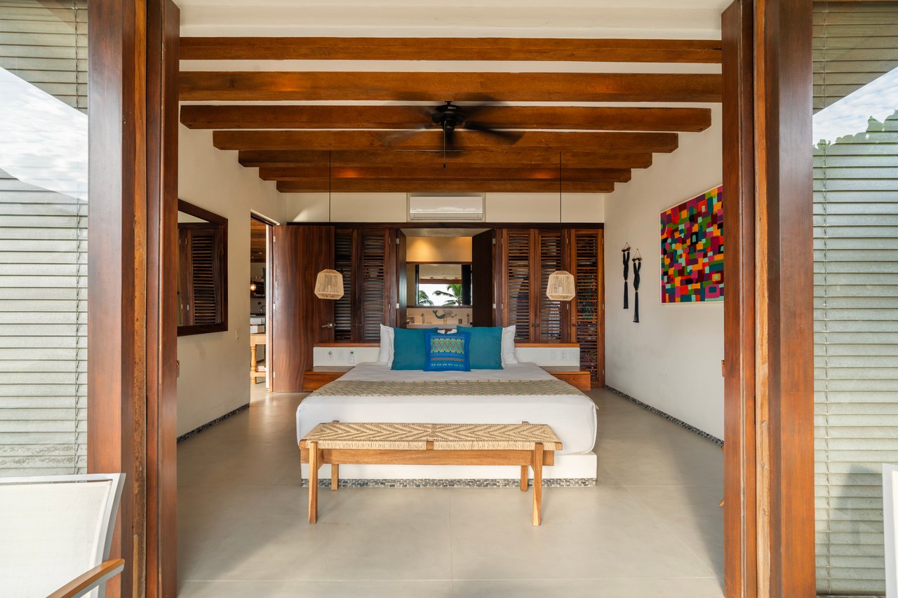 Marea Beachfront Villa C11