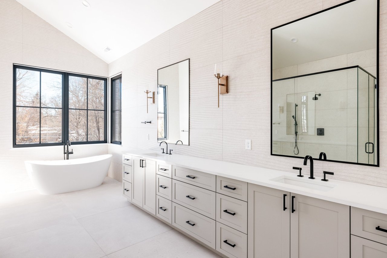 2440 S MONROE STREET | Observatory Park