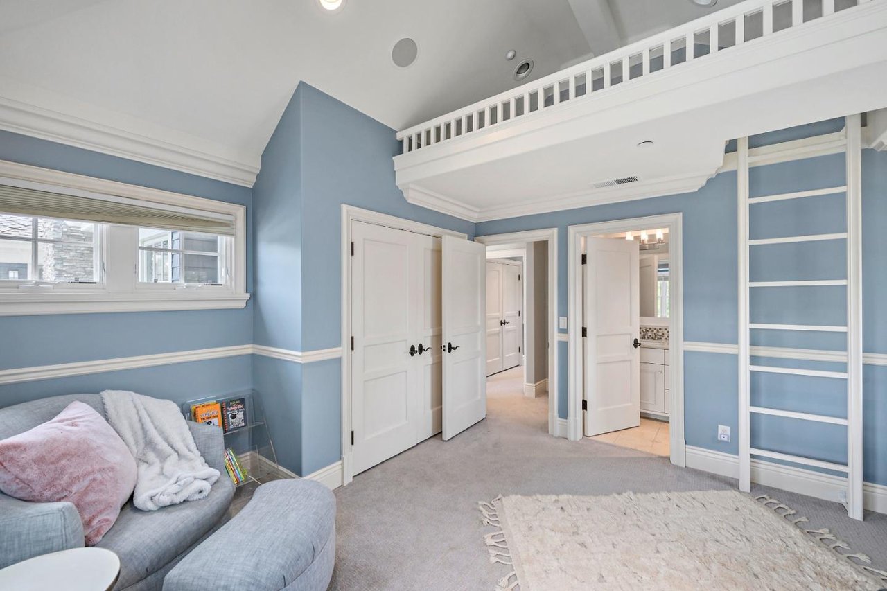 1795 Bay Laurel Dr
