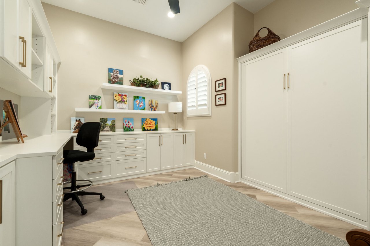 7115 E FOOTHILL Drive