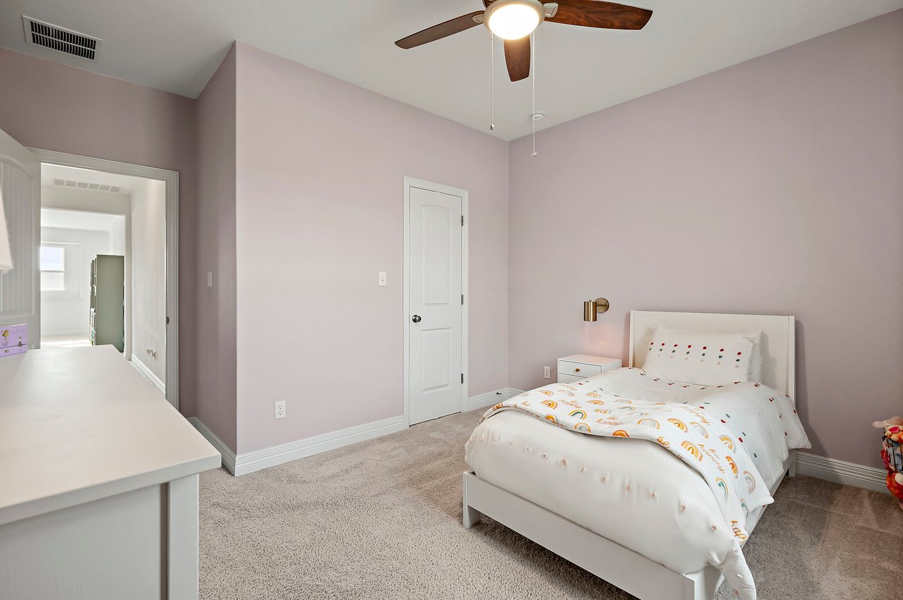 Contemporary Sweetwater Stunner