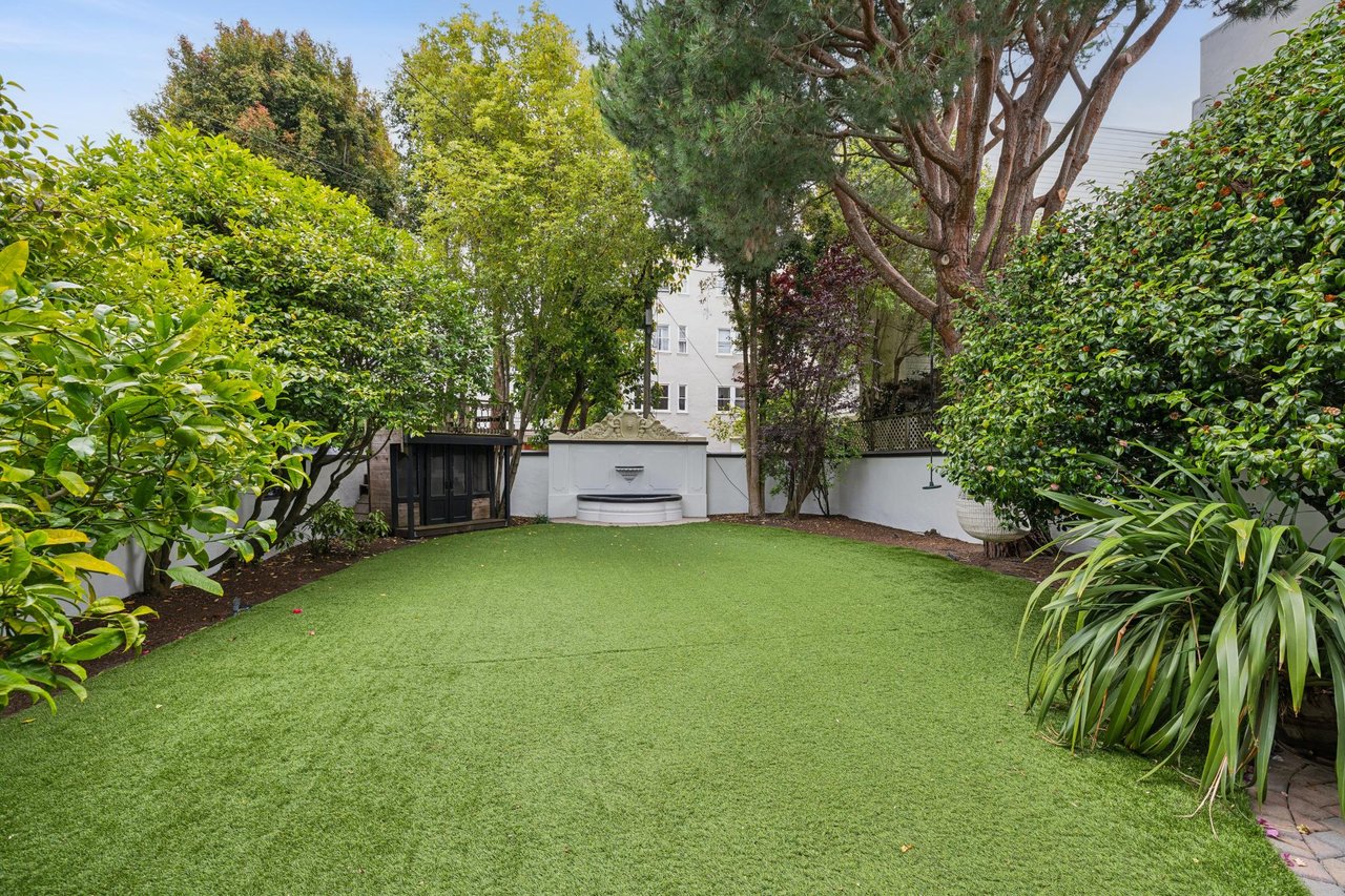 Historic Marina Boulevard Property with Stunning Views
