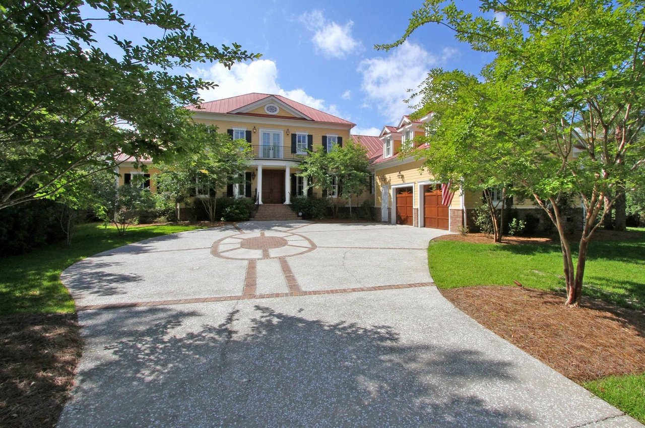 725 Bounty Square Drive, Charleston, SC 29492