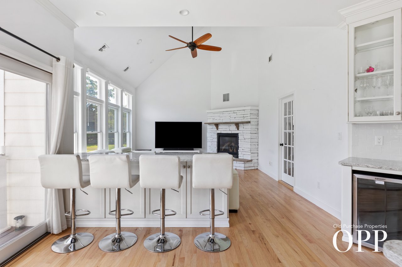 1.28 Acres of Updated Living in Brookhaven Hamlet