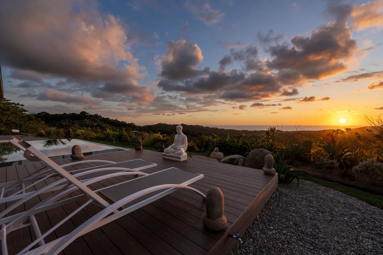 Casa Karuna | Sunset Estate Overlooking the Pacific in Ojochal