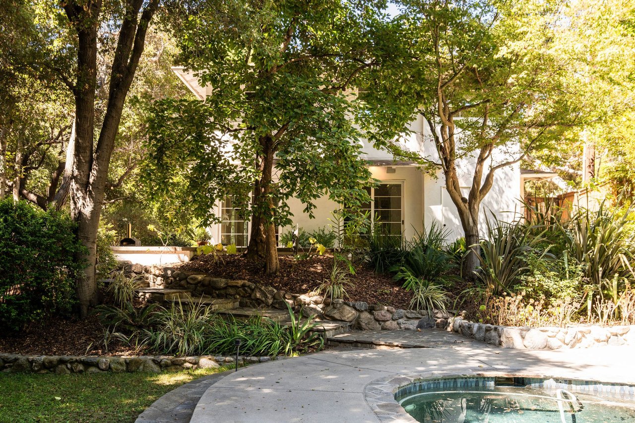 2410 Nichols Canyon Rd.