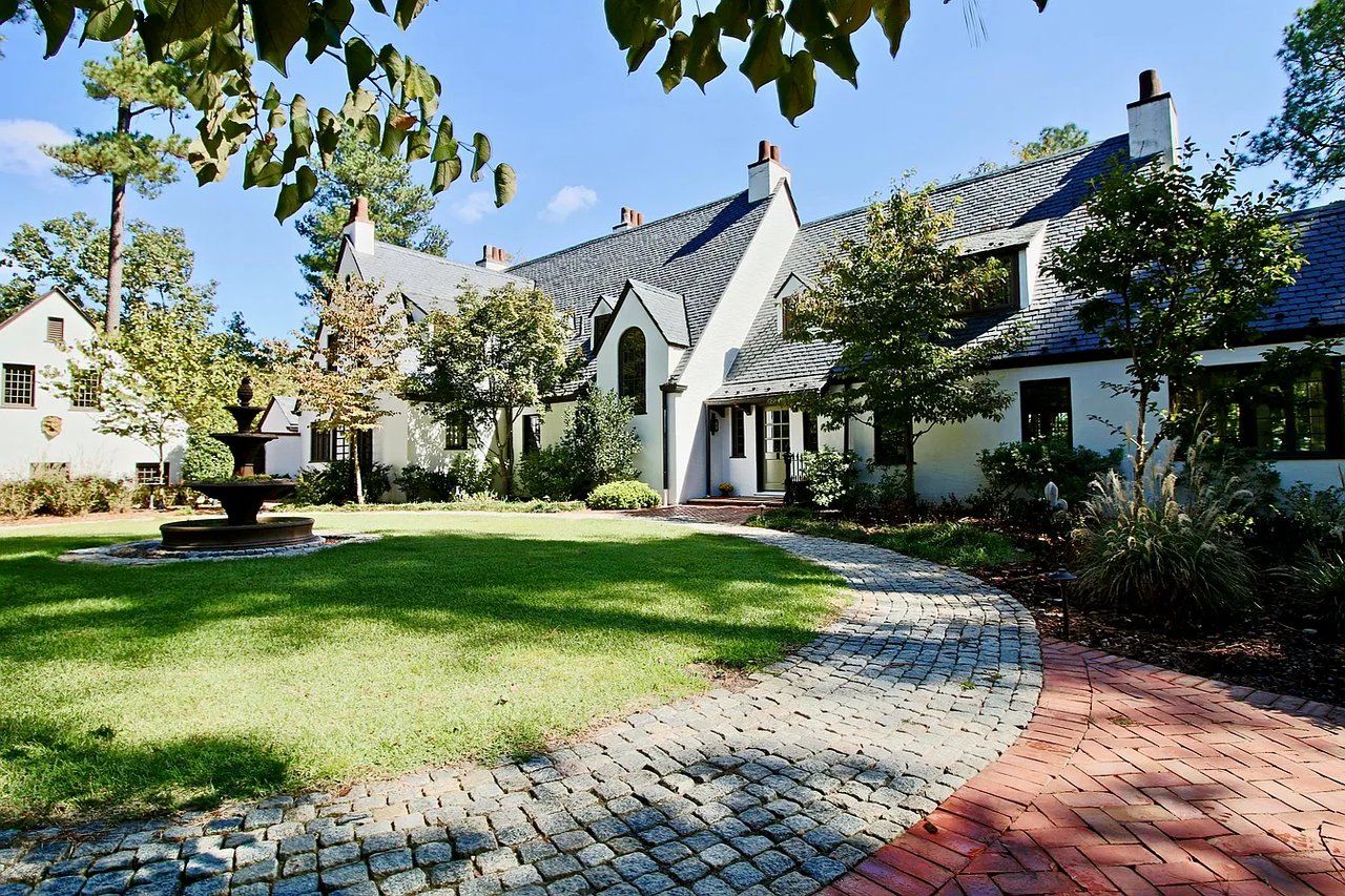Inchalene (Historic Horse Farm in Southern Pines) — 765 E Connecticut Ave