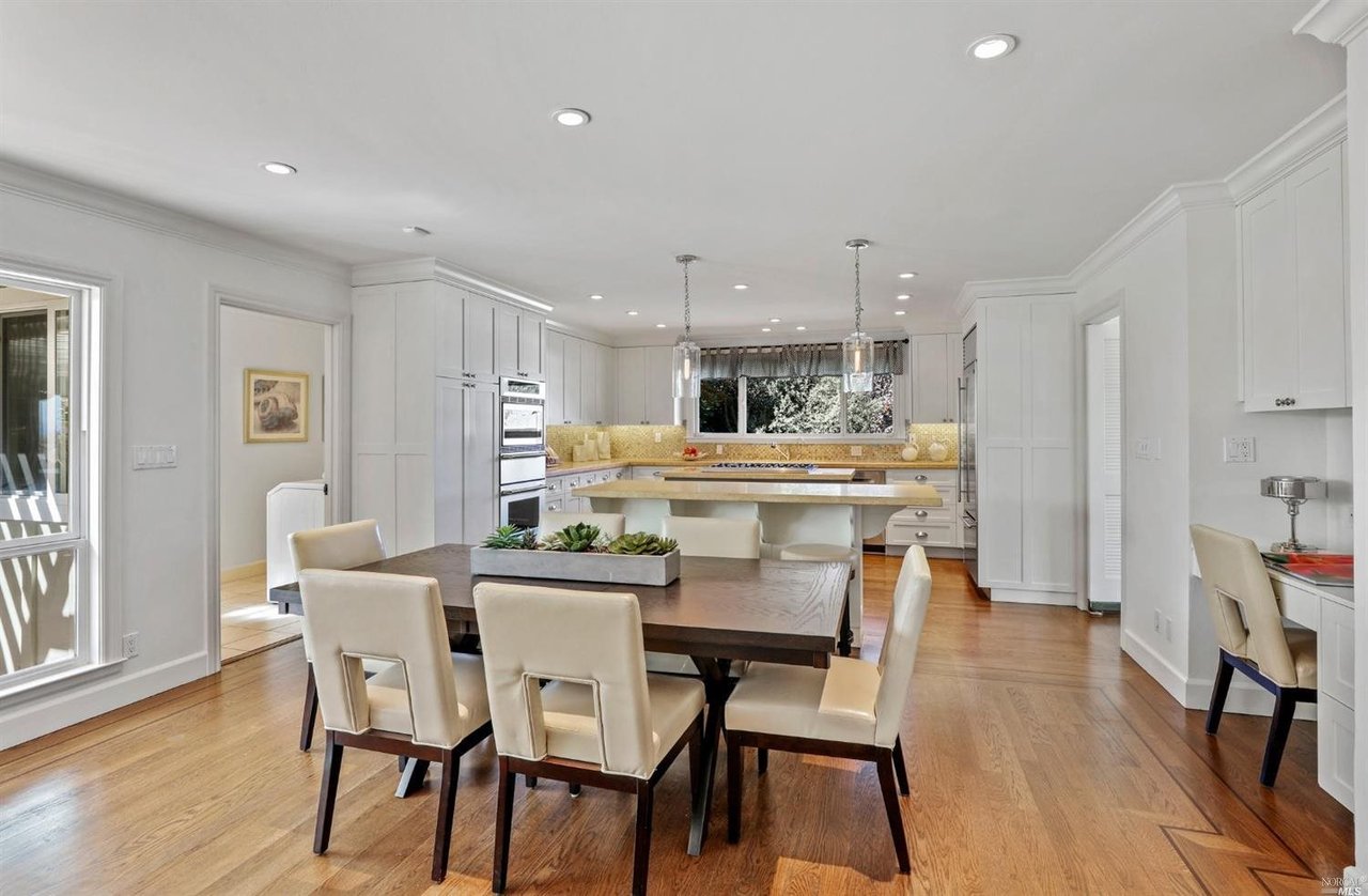 151 Fernwood Dr