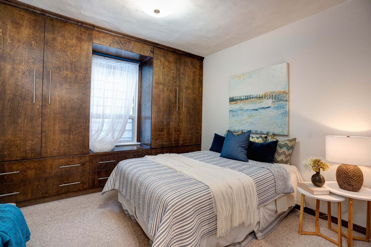 143 King Edward Ave