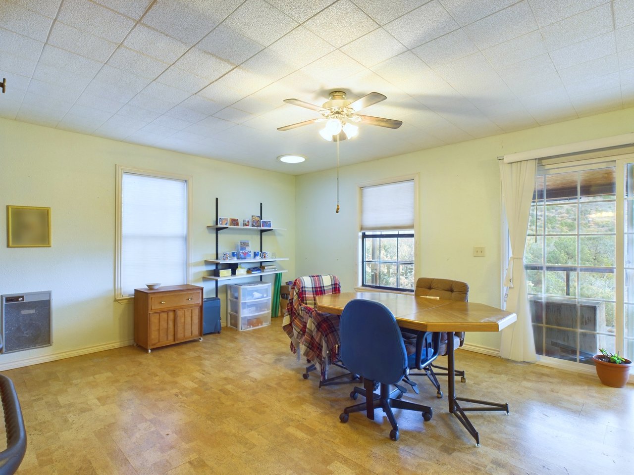 305 Tomahawk Trail