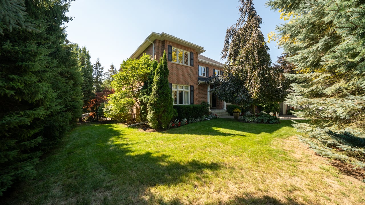 19 Stockdale Cres, Richmond Hill Ontario
