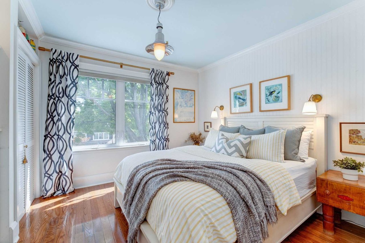 244 Eastwood Rd