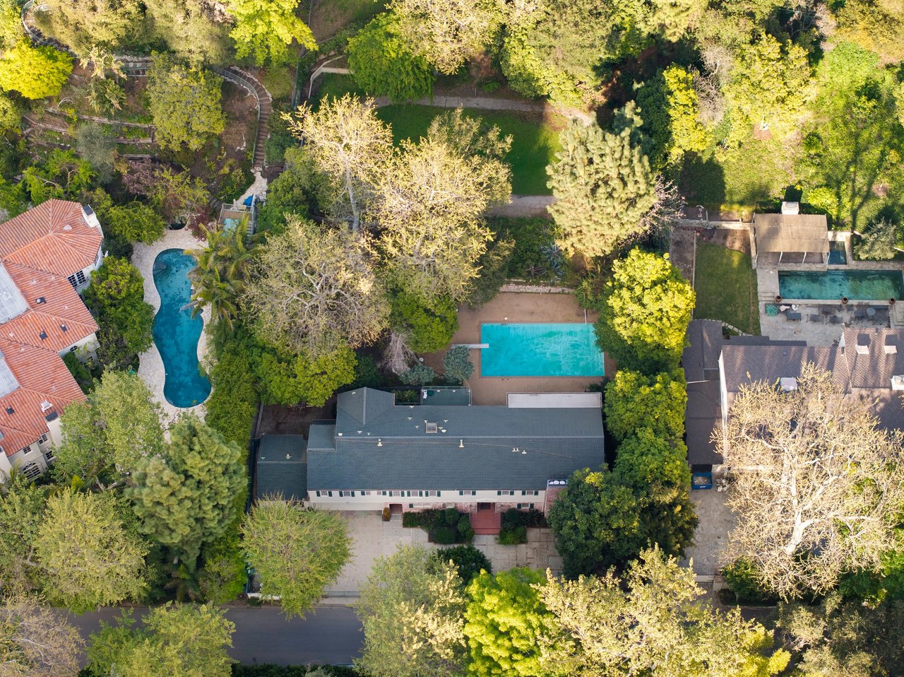 1150 Stone Canyon Road