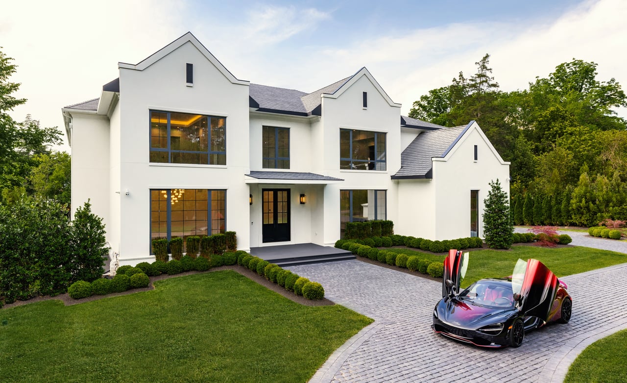 1102 Chain Bridge Road