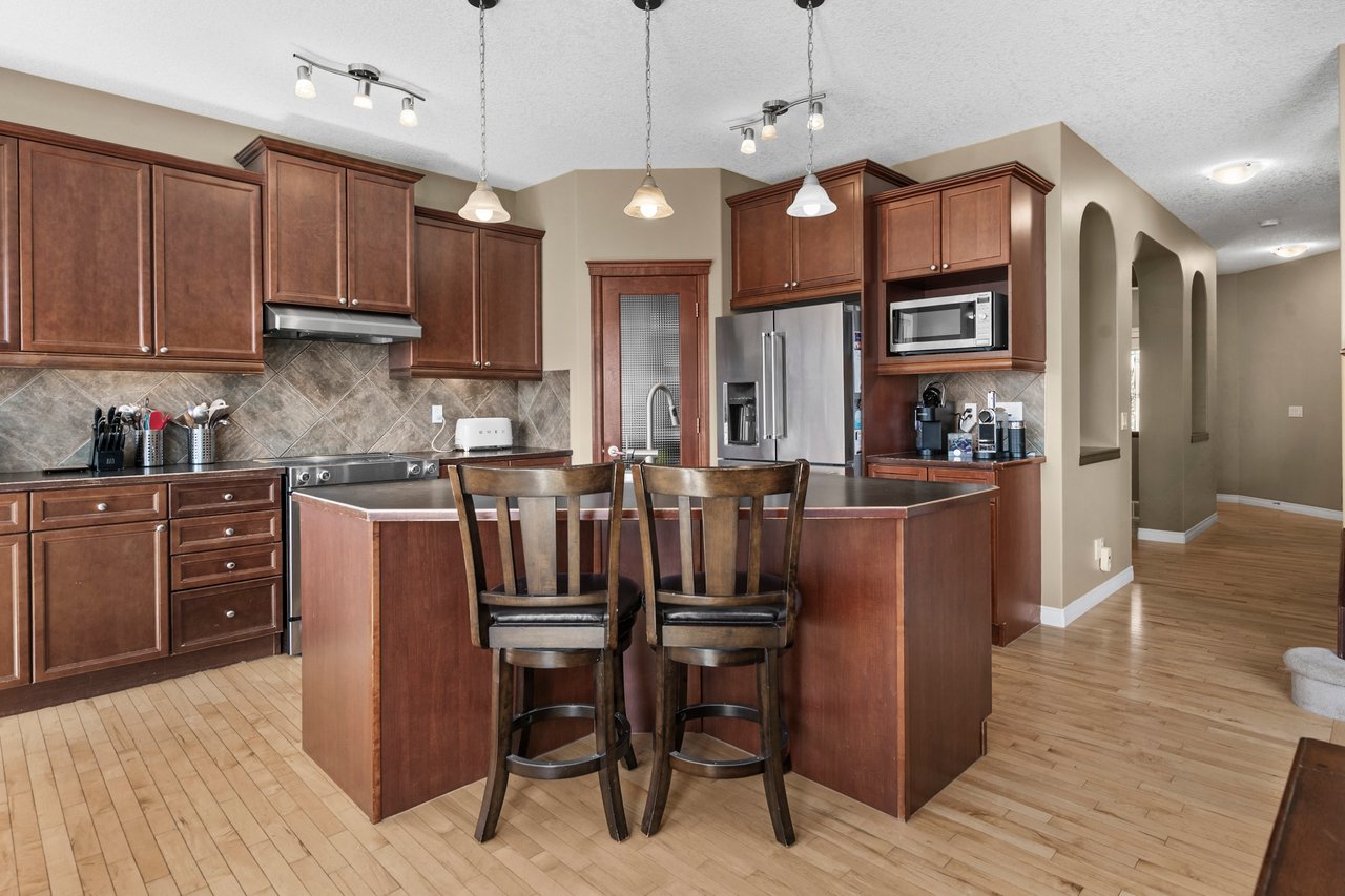 29 Royal Birch Hill NW