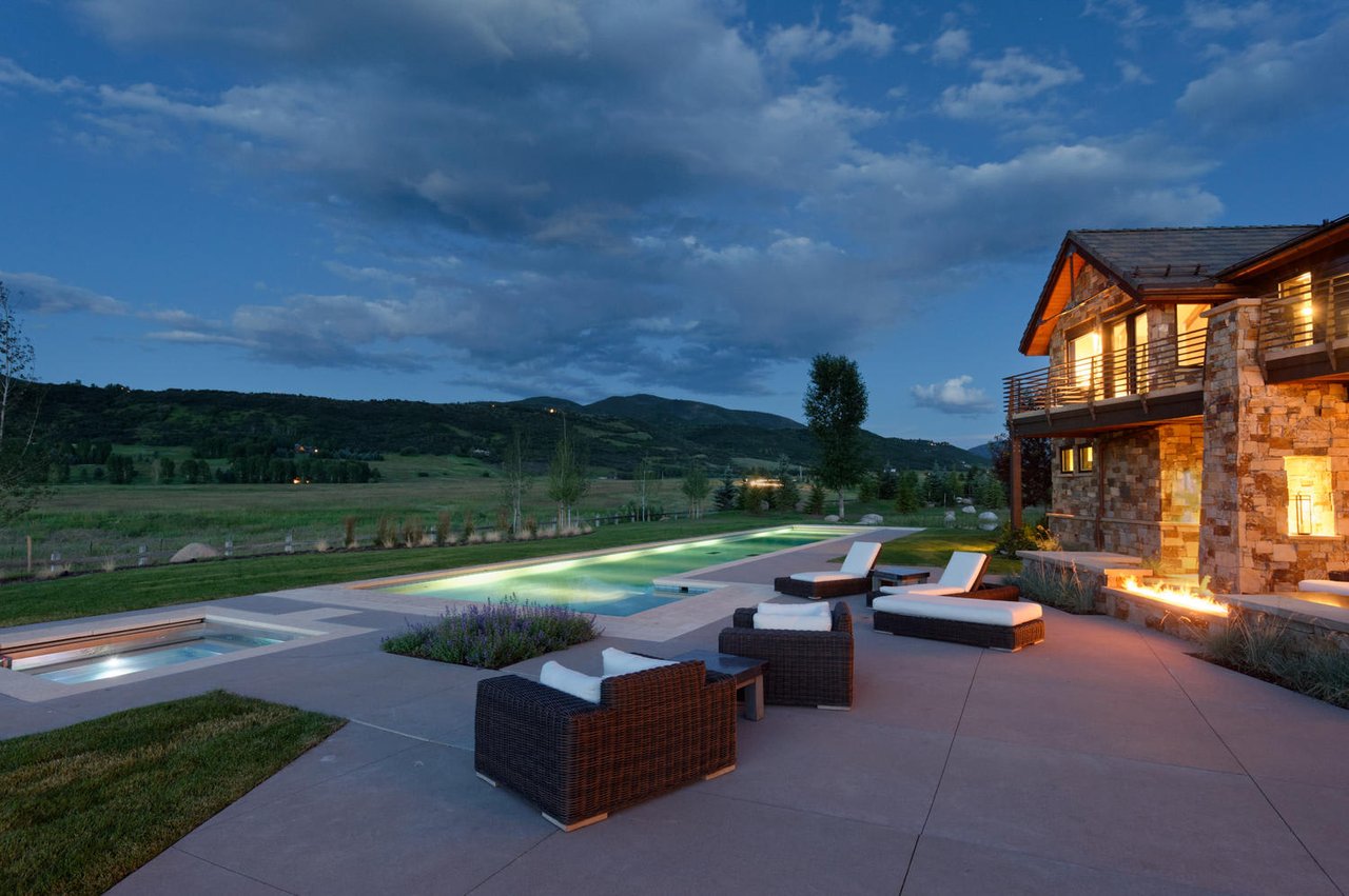 Ultimate in Style and Convenience in Aspen 