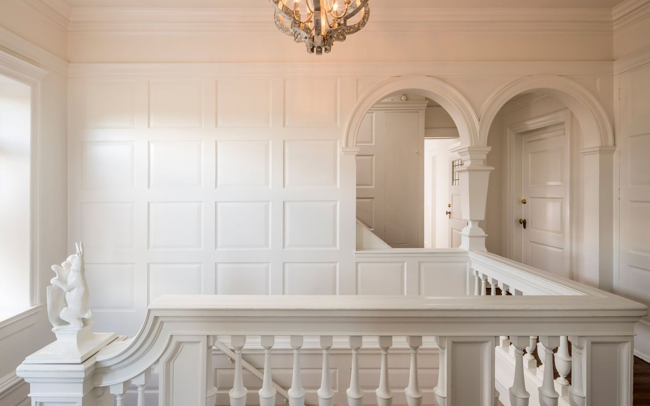 Legendary Pacific Heights Residence