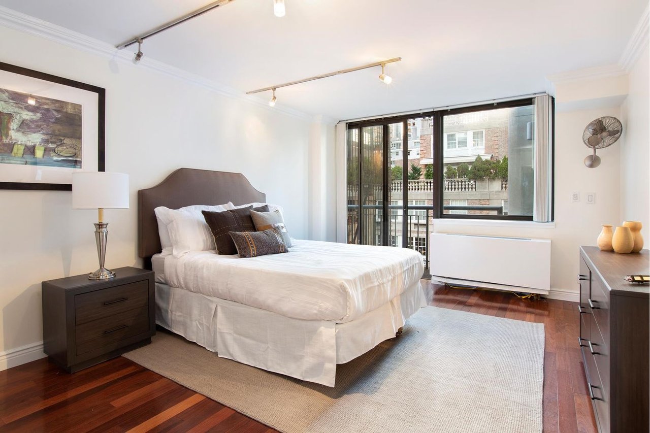 224 E 52nd St Unit 10