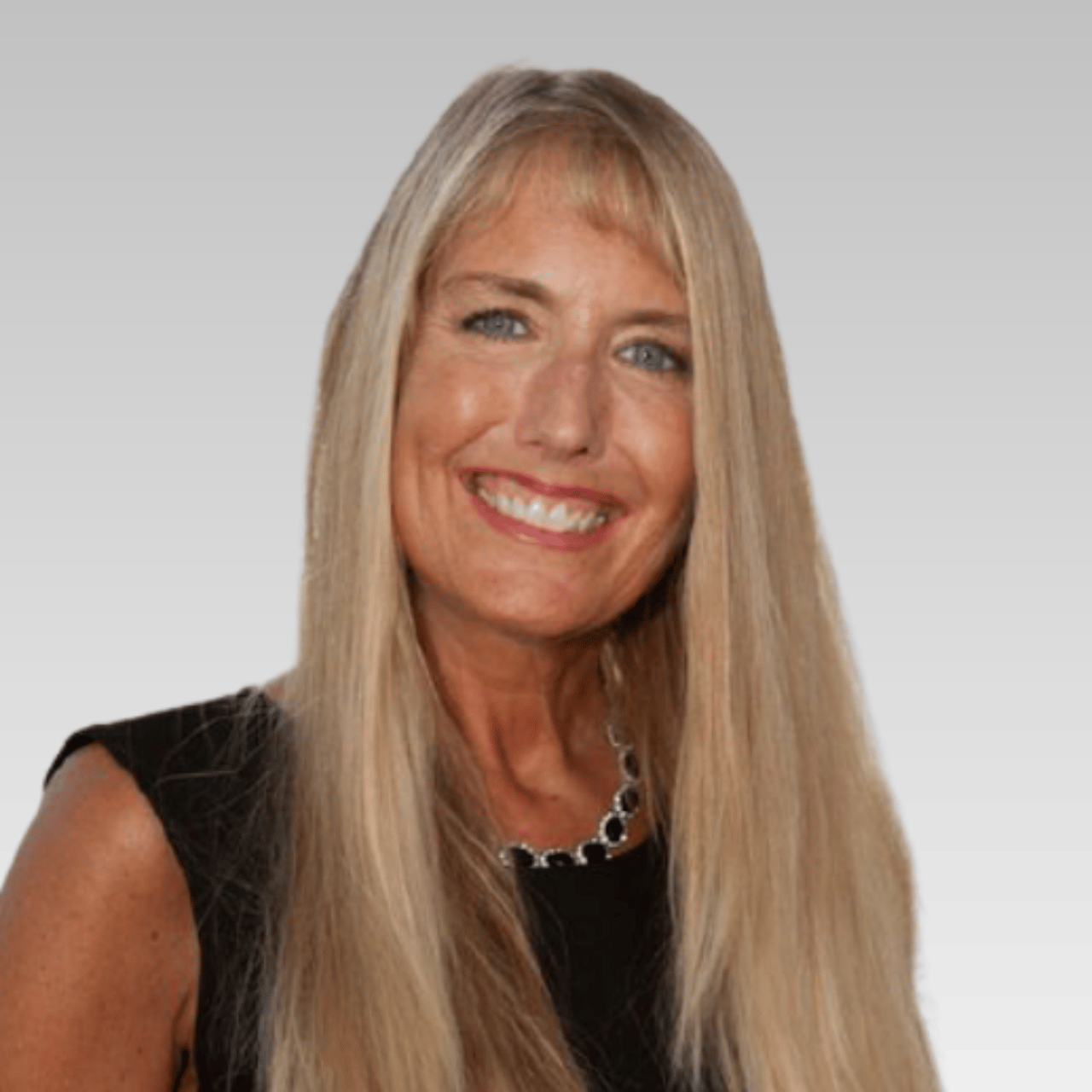 Diane Rollo Laguna Niguel, CA Real Estate Agent Headshot