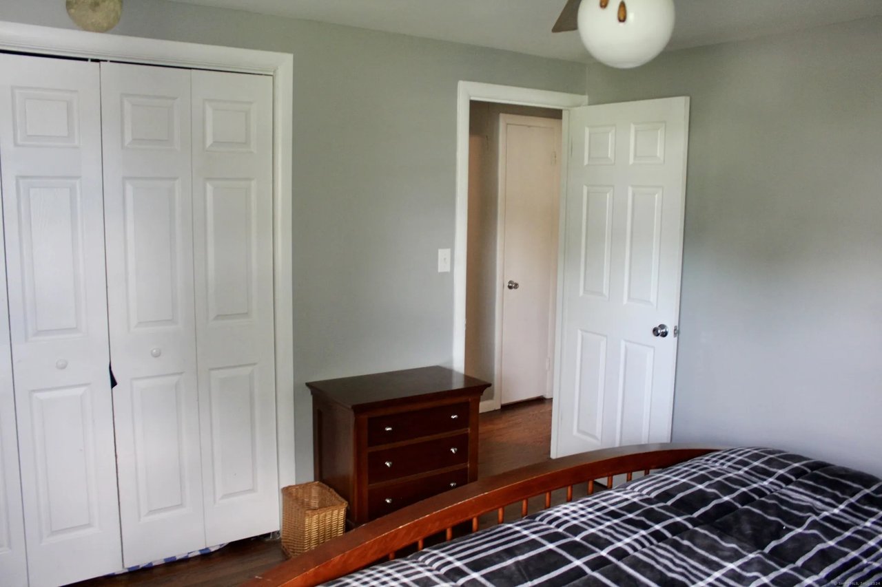 100 Mount Carmel Avenue