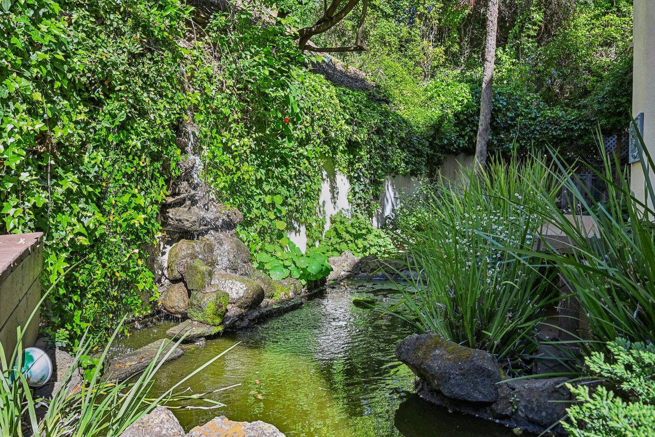 17 Heron Drive | Strawberry