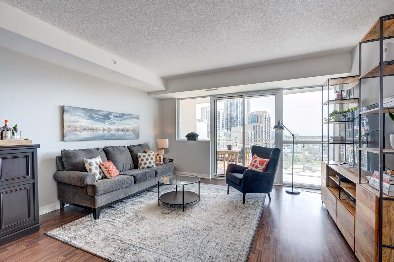 5101 Dundas St W, #1005