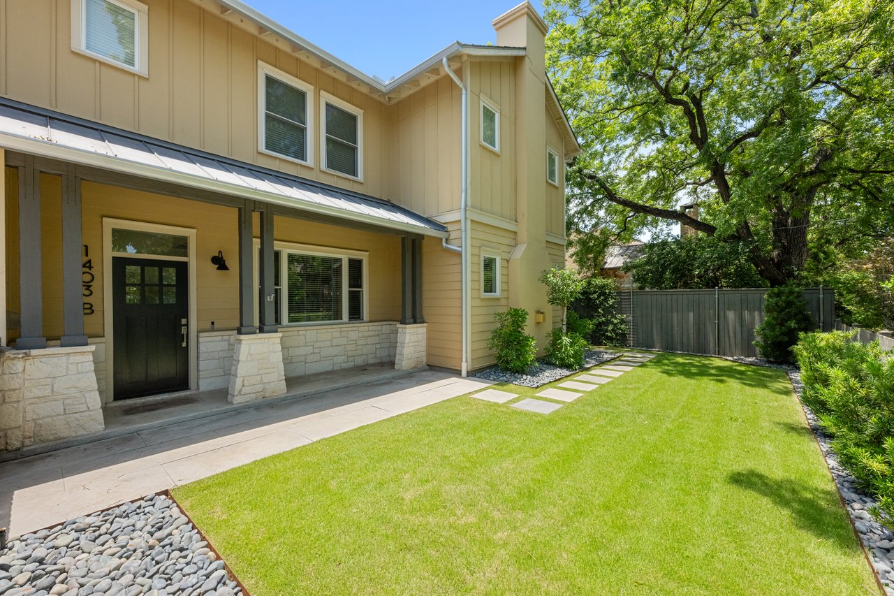 1403 W 12th Street #B