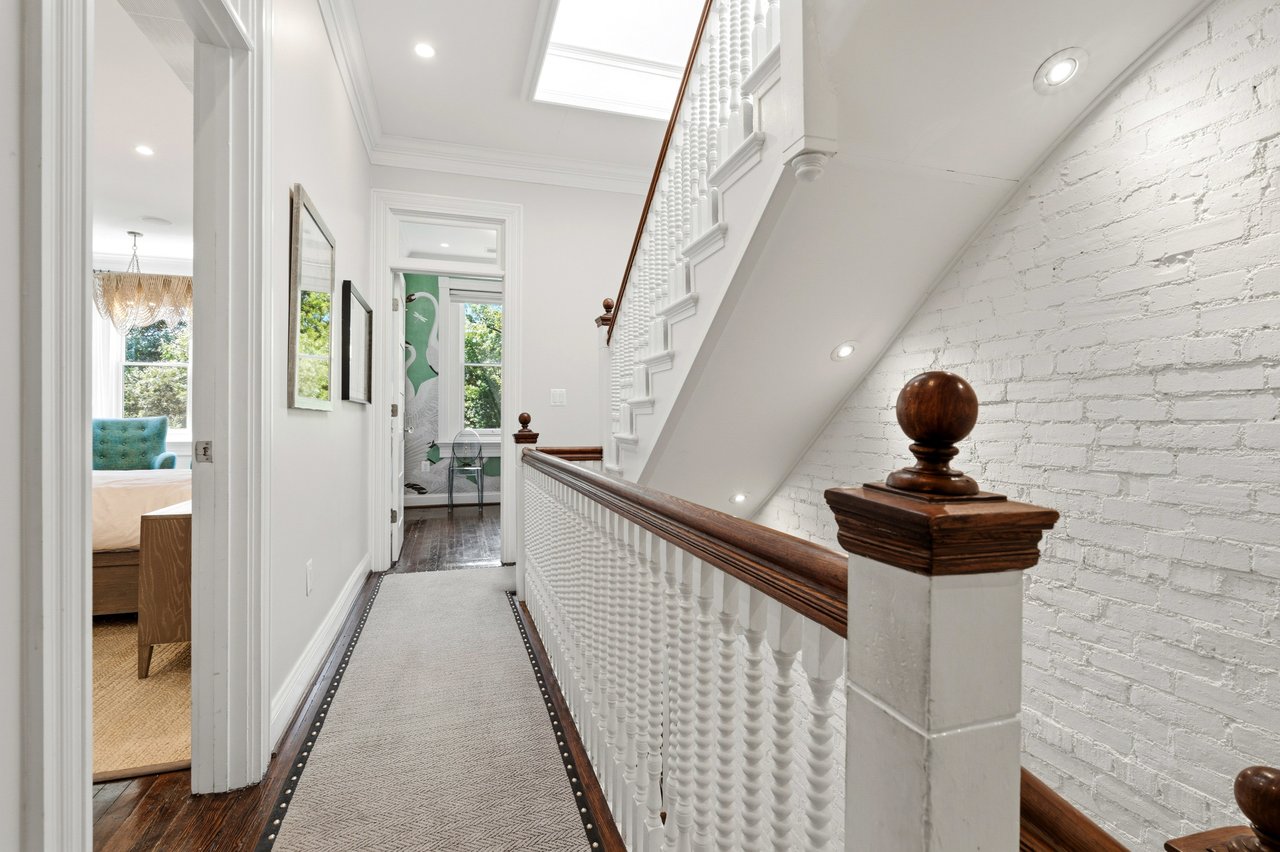 Luxury Dupont Circle Rental Listing