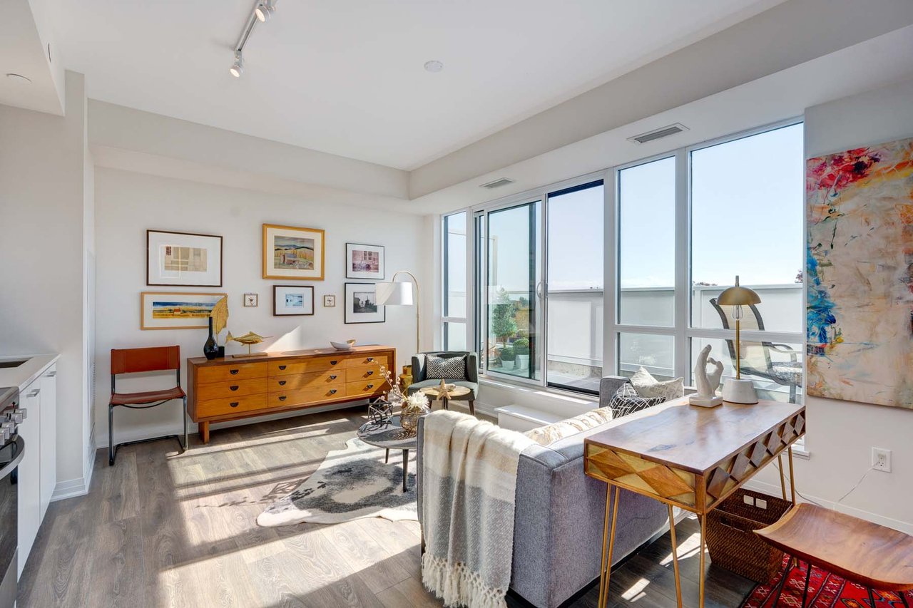 2301 Danforth Ave, #607