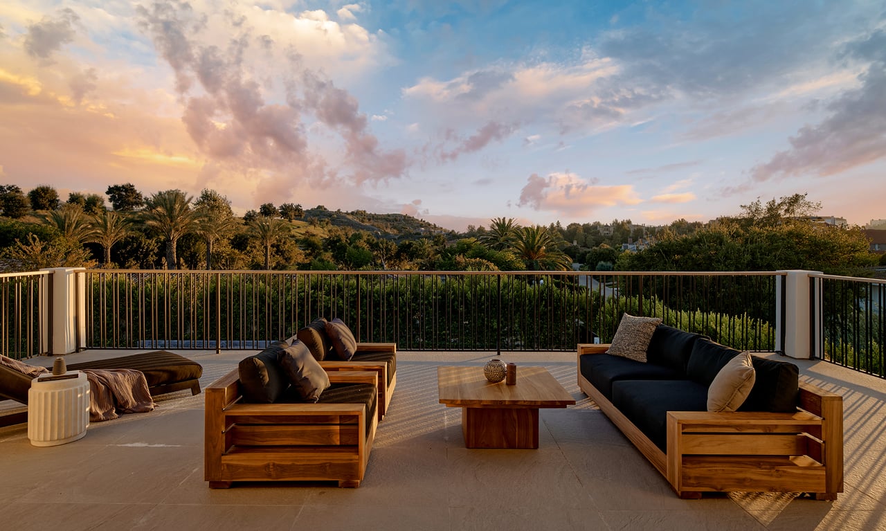 25242 Prado Del Grandioso, Calabasas