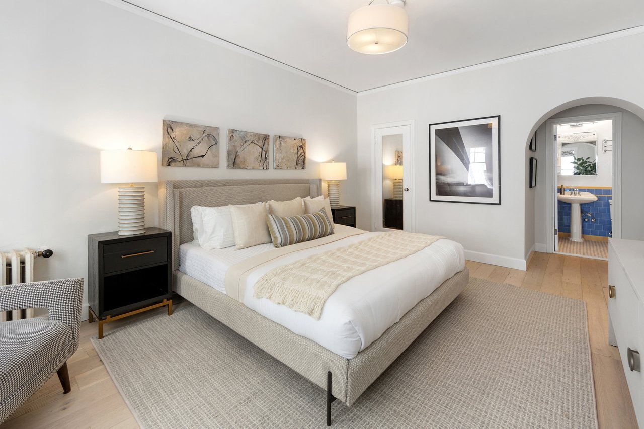 Classic 1-Bedroom Pacific Heights Charm