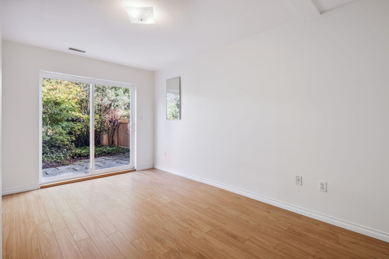 260 Fell Ave
