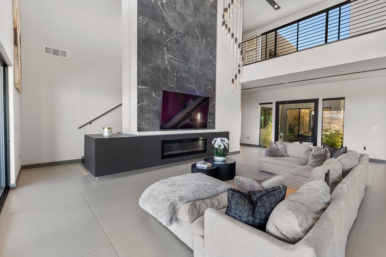 1463 Solitude Ridge Dr