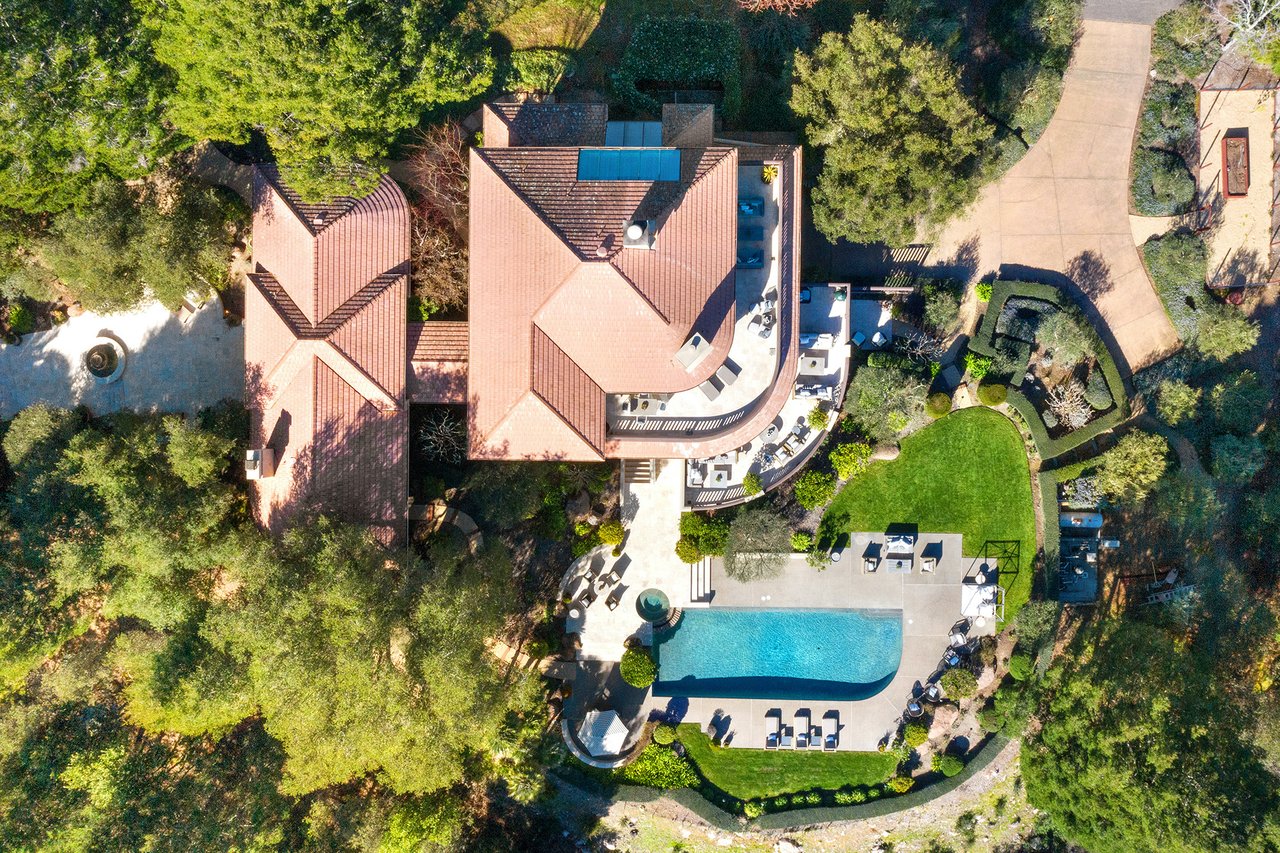 369 Kortum Canyon Rd