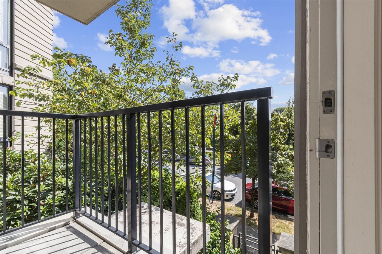 3663 Crowley Dr, #211