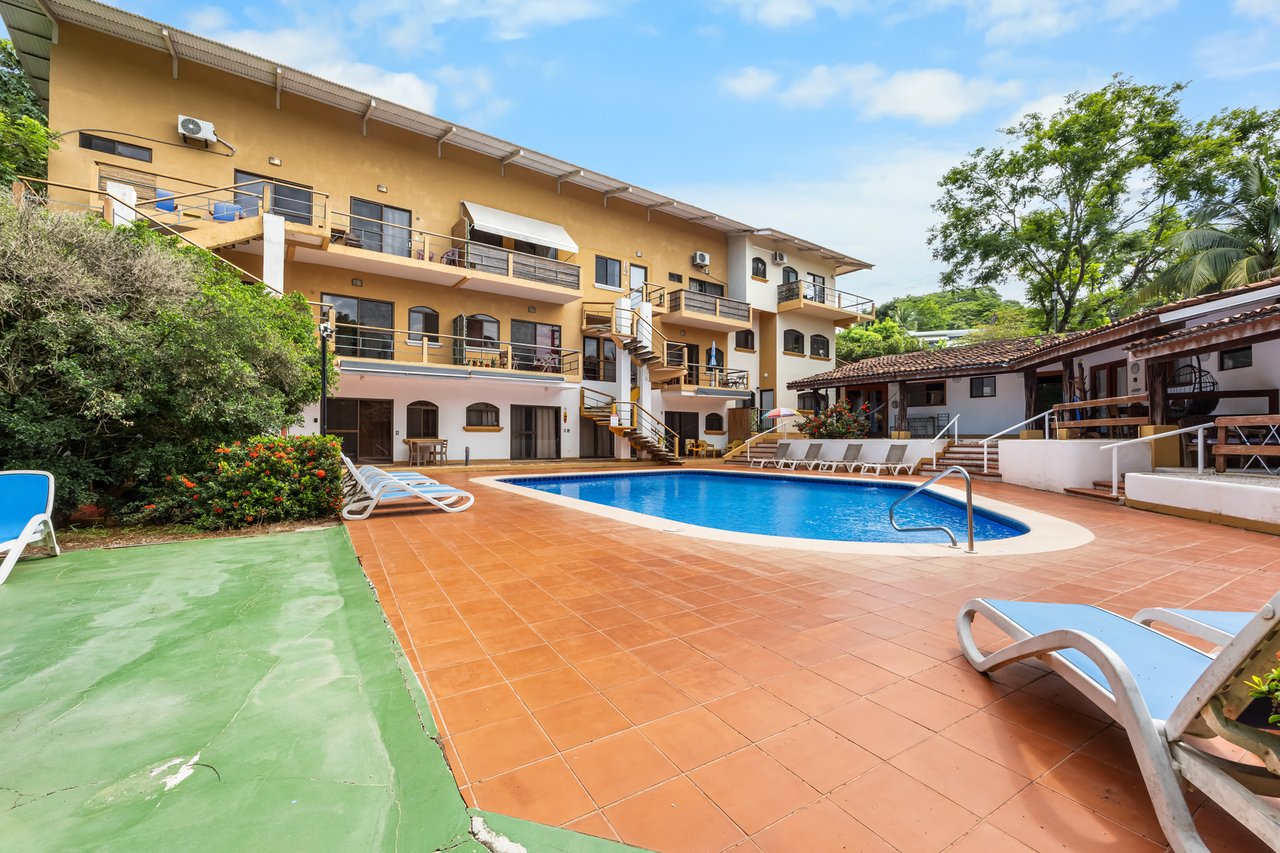 Eleri #17 | Tropical 3-Bedroom, 3-Bath Condo Just Steps from Tamarindo Beach