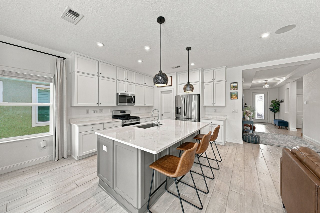 5611 Limelight Drive