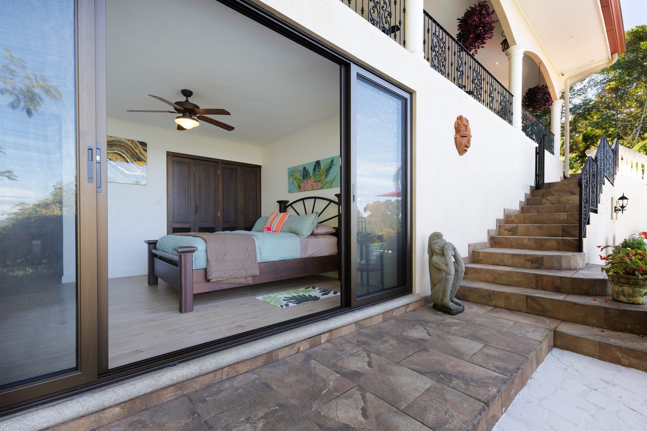 CASA ORQUIDEA – LUXURY HOME WITH OCEAN VIEWS IN GATED COMMUNITY