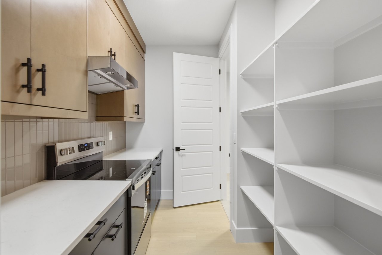 192 Creekstone Hill SW