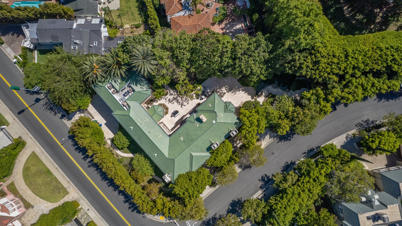1700 Green Acres Dr