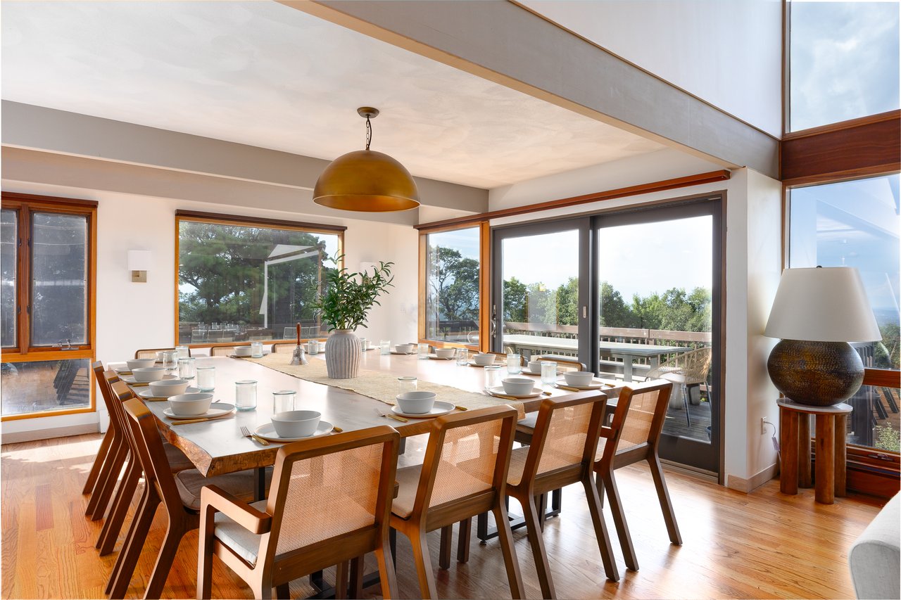 12 Mountain Brook Road