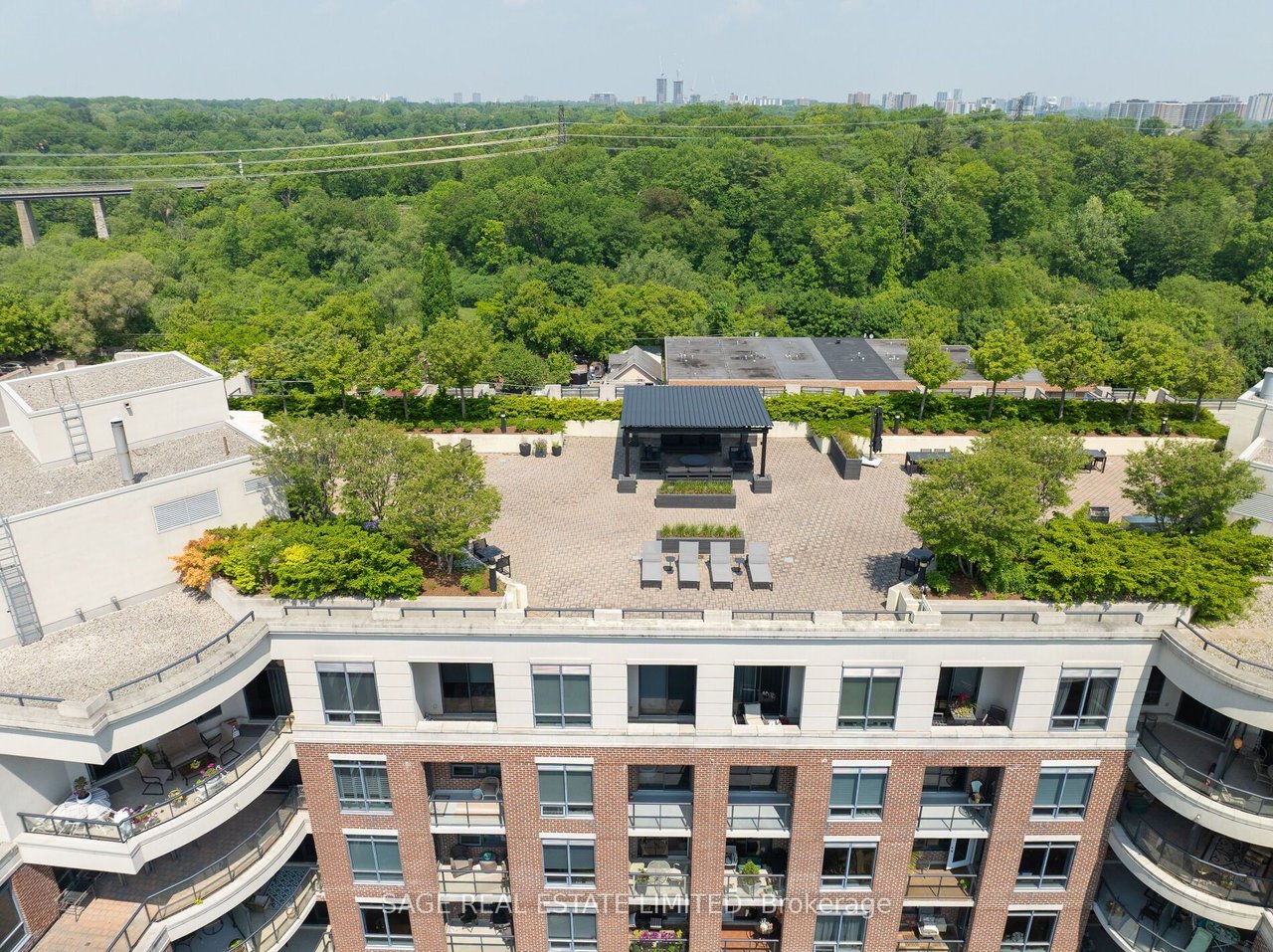 THE KINGSWAY PENTHOUSE