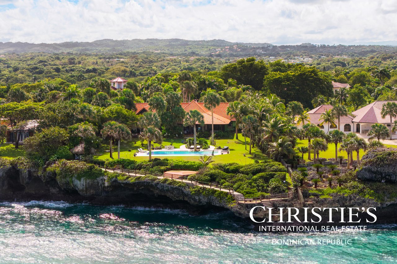 Villa Shangri-la – Caribbean Oceanfront Villa