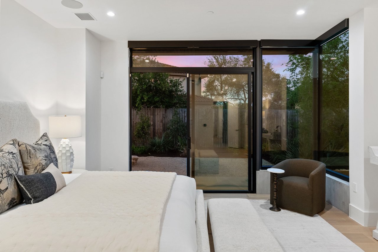 Refined Westlake Retreat