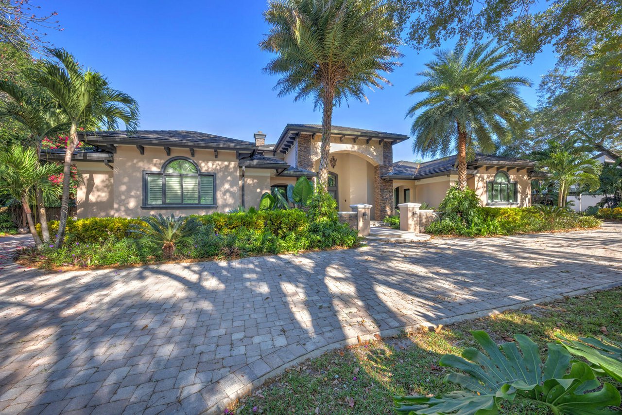 Elegant Custom Home on Builder’s Acre Near Baptist Hospital
