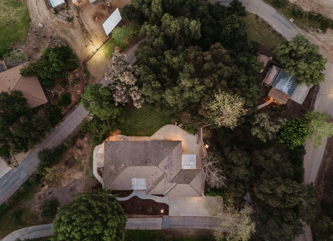 7817 E. Sandberg Lane