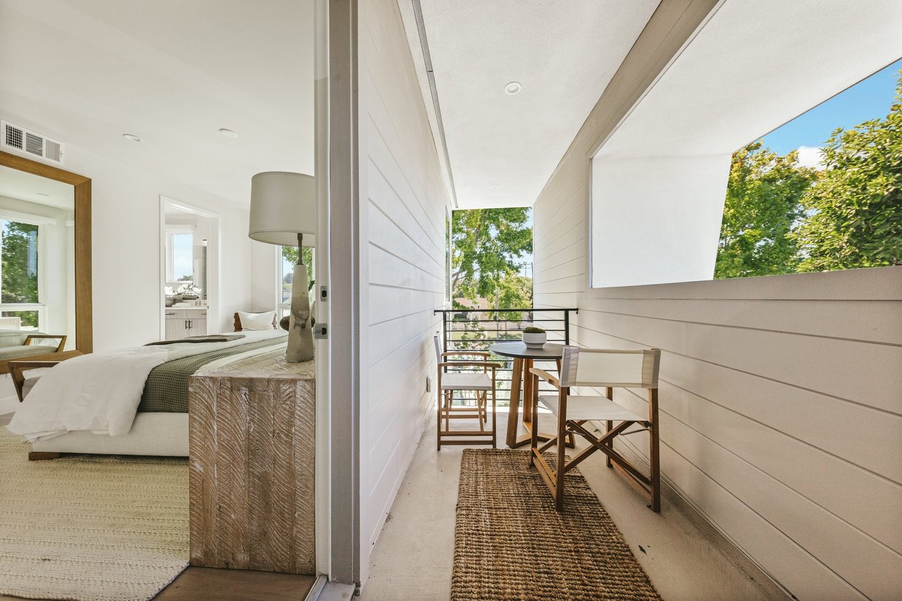 Mar Vista Collection Lot 5
