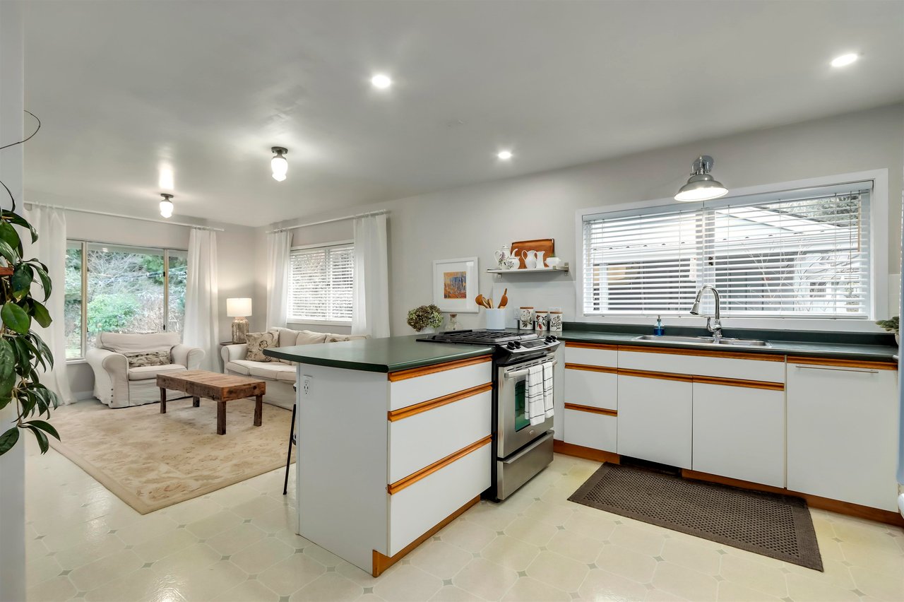 5727 Cranley Dr
